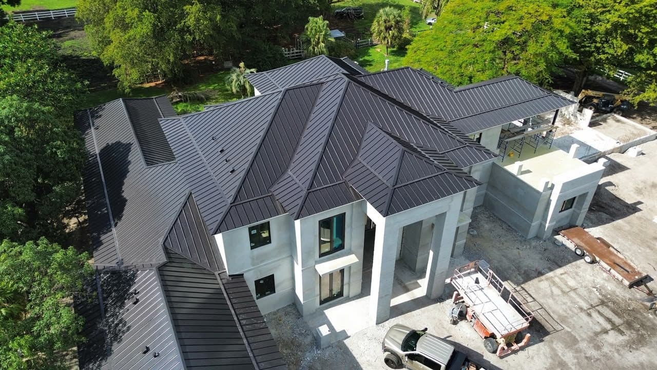 Completed Thompson's roof in South Florida